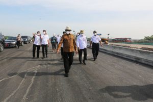 Gubernur Banten Buka Lalu Lintas Jembatan Bogeg, Terlebar di Indonesia