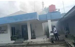 Kantor Diskominfo Kota Bengkulu Dilalap Sijago Merah, Pegawai dan Staf Panik