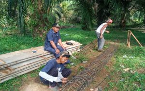 Ketua DPRD Dharmasraya Kunjungi Pembangunan Masjid