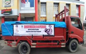 Pelepasan Bantuan Kemanusiaan Dharamasraya Untuk Pasaman dan Pasbar dari Kantor Bupati