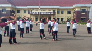 Jumat Sehat, Polres Pandeglang Laksanakan Senam Aerobik