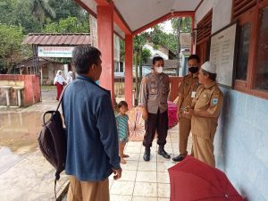 Polsek Picung Monitoring Kegiatan Vaksinasi Bersama Kormin 