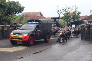 Personel Satbrimob Polda Banten Asah Kemampuan PHH dan Anti Anarki