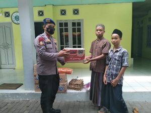 Bagikan Ratusan Sembako, Ditpolairud Polda Banten Kunjungi Yayasan Nurul Ibad