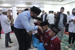 Hadiri Santunan Anak Yatim, Wagub Andika: Saya Ingin Pengurus Terus Lakukan Penguatan Organisasi