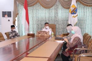 Gubernur Al Haris: Ikuti Zoom Meeting Mendengarkan Arahan Presiden RI