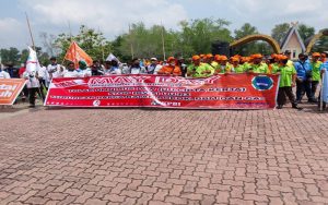 Dikawal Aparat Kepolisian, Deklarasi Buruh di Stadion Kaharudin Nasution Pekanbaru Berjalan Aman dan Lancar