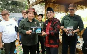 Bupati Anwar Sadat Hadiri Undangan Direktorat Jendral PSKL di Desa Muara Danau