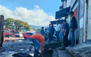 Tangani Banjir, Bupati Bantaeng Perintahkan Perlebar Drainase di Terminal Bantaeng