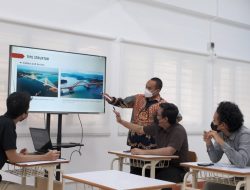 Terima Donasi 9 Smart Classroom FTUI Siap Masuki Perkuliahan di Era New Normal