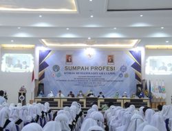 Lulusan STIKes Muhammadiyah Ciamis Harus Berpegang Teguh Kepada Sumpah Profesi