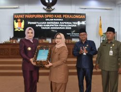 Bupati dan DPRD Setujui Bersama Raperda APBD Kabupaten Pekalongan Tahun 2023