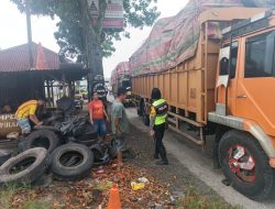 Kasat Lantas Polres Pematang Siantar  Tertibkan 6 Unit Truk Sumbu 3 yang Beroperasi