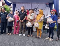 SBSI Solidaritas Pematangsiantar Santuni Anak Yatim dan Berikan Bingkisan Kepada Warga