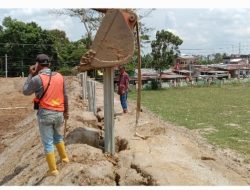 Proyek Pagar Kepabean Kek Seimangkei Dituding Membahayakan Lingkungan 