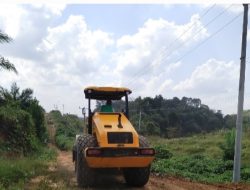 Pekerjaan Pemeliharaan Jalan Produksi PTPN V Tapung Hulu Diduga Ajang Korupsi