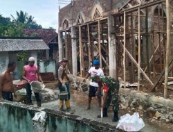 Peduli Sarana Ibadah, Babinsa Bantu Warga Gotong Royong Pembangunan Masjid