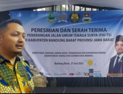 Rian Firmansyah Resmikan dan Serah Terima PJU-TS