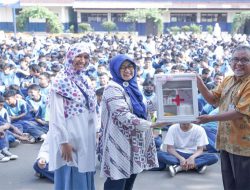 RSUI Bersama FKUI Menyelenggarakan Sosialisasi Pengajaran Kebersihan Diri di SMPN 8 Depok