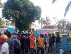 Unjuk Rasa Mahasiswa Intelektual Deli Serdang Tuntut Penertiban Galian C di Sungai Ular