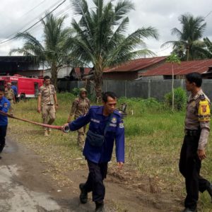 Satu Rumah Permanen di Jln Danau Tondano Gg Ali Lk VIII Kelurahan Sumber Mulyo Rejo Terbakar