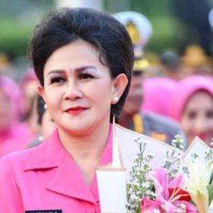 Karir Cemerlang Dewi Tjandraningsih, Istri Kakorlantas Polri Brigjen Pol Aan Suhanan