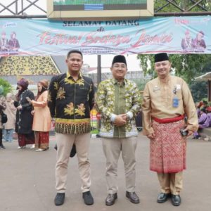 Bupati Tanjabbar Anwar Sadat Hadiri Festival Budaya Jambi di TMII Jakarta