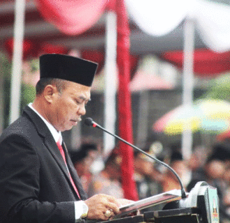 DPRD Hadiri Upacara Bendera HUT Dharmasraya Ke-20