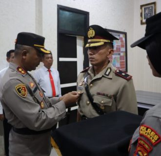 Lulus Pendidikan Sespimen Angkatan 64 TA 2024, Kompol Zainul Fachry Serahkan Jabatannya ke Kapolres Way Kanan