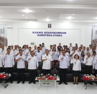 Direktur Pengamanan dan Intelijen Dirjen Pemasyarakatan Berikan Penguatan Tentang Strategi Percepatan Pencegahan Gangguan Keamanan dan Pemberantasan Peredaran Gelap Narkotika di Lapas Kelas II A Pematangsiantar