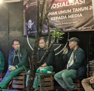 Media Adalah Bagian Penting dari Demokrasi