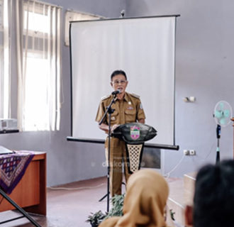 Bupati Ciamis Mendorong Pertanian Ramah Lingkungan Melalui Sekolah Lapangan