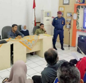 Tolak Hasil Seleksi Pegawai Administrasi Gabungan Aktivis Geruduk Kantor KPU Kota Banjar