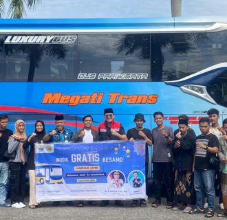 Mewakili Gubernur Jambi, Staf Ahli Bersama Kadis Kominfo Sambut Kedatangan BMKJ