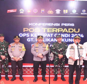 Panglima TNI, Menko PMK, dan Kapolri Cek Kesiapan Pelayanan Mudik Wilayah Jawa Tengah