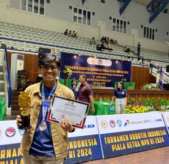 Turnamen Robotik Indonesia-Piala Ketua MPR RI: Sekolah Rimba Indonesia Sabet Penghargaan Nasional