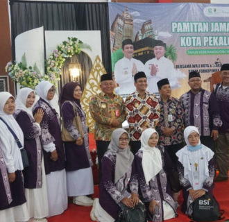 337 orang Jemaah Haji Berpamitan, Walikota Aaf Pesan Saling Menjaga Satu Sama Lain