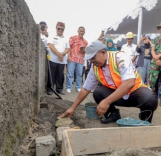 Peletakan Batu Pertama SPALD-T di Kota Cimahi: Upaya Sinergi Tingkatkan Kualitas Sanitasi dan Kurangi Stunting