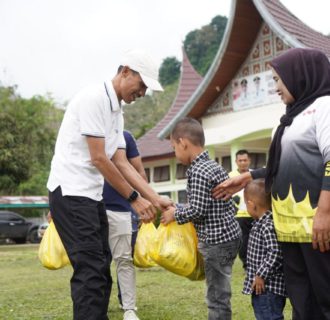 Pemerintah Kabupaten Solok Selatan Salurkan Bantuan BAZNAS   Dalam Gelaran CFD