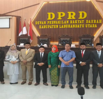 Mayor INF P Sinaga SH Turut Hadir dalam Rapat Paripurna Pengambilan Sumpah Janji Wakil Ketua DPRD Labuhan Batu