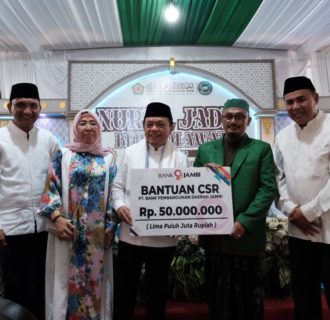 Gubernur Al Haris Hadir Syukuran dan Wisuda  Al Qur”an 30 Juz di ponpes Nurul Jadid Singkut