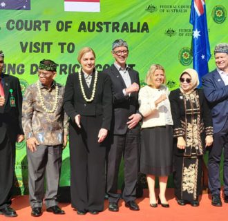 Ketua Pengadilan Negeri Bandung Menerima Kunjungan Federal Court of Australia