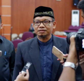 Ketua DPRD Depok Dorong Sertifikasi Halal untuk PKL dan UMKM