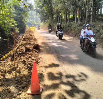 Bersumber Dari DAK Rekonstruksi Jalan Mendalan – Belik Menuju Trawas Digelontor Rp 4,08 Miliar