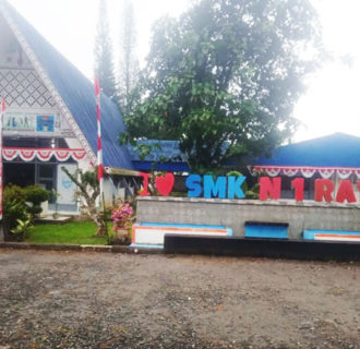 SMK N1 Raya Kutip SPP Rp.100 Ribu Per Bulan, Orang Tua Siswa Merasa Tertindas