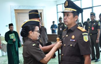 Kajati Jabar Lantik Waka Jati dan Tujuh Pejabat Essellon III 