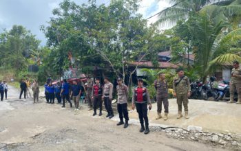 Pengamanan Ketat Polres Landak Jaga Proses Pendaftaran Paslon Tetap Kondusif