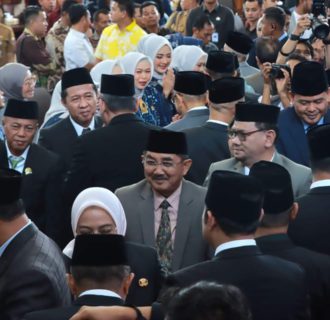 Bupati Anwar Sadat Hadiri Rapur DPRD Jambi Dalam Rangka Pengucapan Sumpah dan Janji Anggota DPRD Masa Jabatan 2024-2029