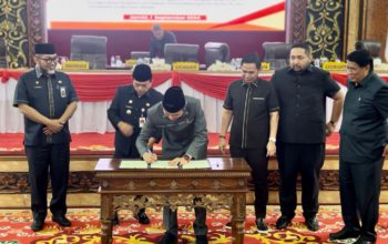 APBD Perubahan 2024 Disahkan Oleh DPRD  Jambi Bersama Pemprov