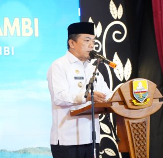 Gubernur Al Haris Buka Secara Resmi Kegiatan Perajin